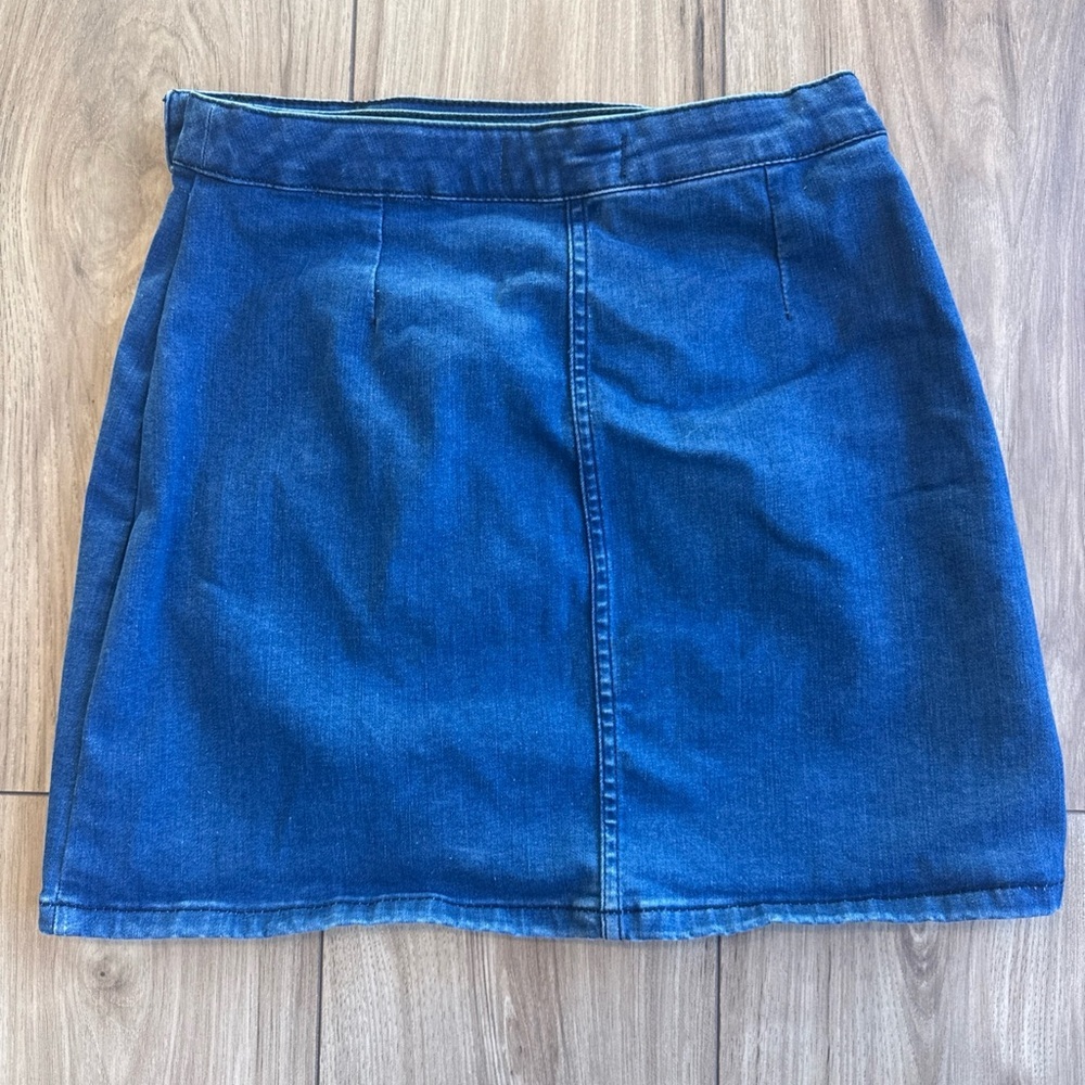 Free People Denim Mini Skirt Blue Notched Front Asymmetrical Wrap Button Size 6 - Picture 7 of 7